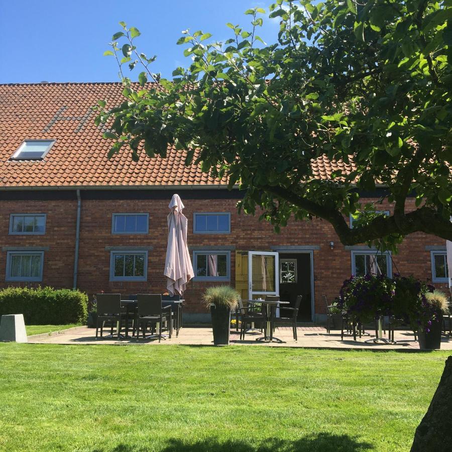 Hoevehotel 'Hof Christina' Vrouwenpolder Exterior photo