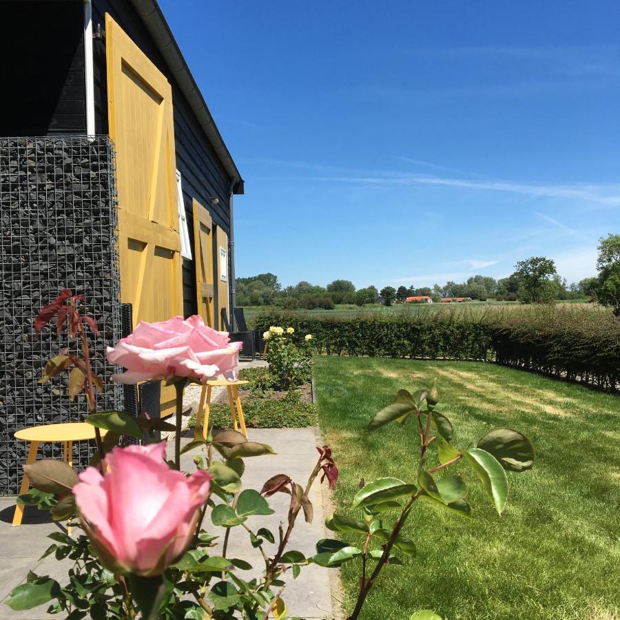 Hoevehotel 'Hof Christina' Vrouwenpolder Exterior photo