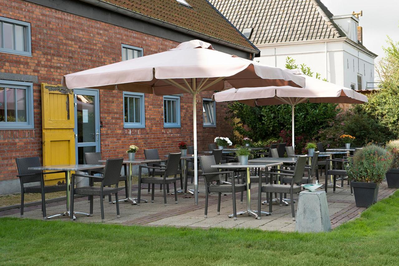 Hoevehotel 'Hof Christina' Vrouwenpolder Exterior photo